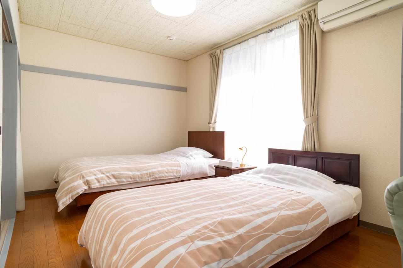 Enoshima Apartment Hotel Fudzsiszava Kültér fotó