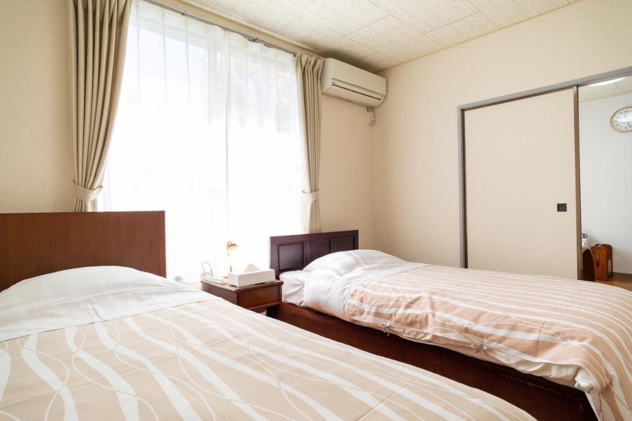Enoshima Apartment Hotel Fudzsiszava Kültér fotó