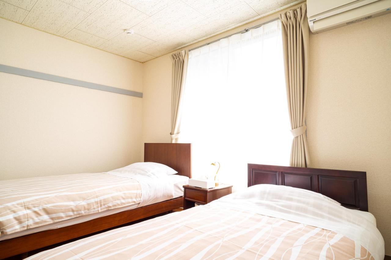 Enoshima Apartment Hotel Fudzsiszava Kültér fotó